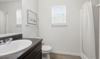 156 SANDY BEACH Ln, Atlantic Beach, FL 32233