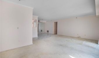 200 Hoffman Ave 402, Cranston, RI 02920