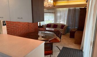 606 N Maple St, Ainsworth, NE 69210