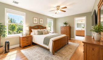 323 Oakhill Ave, Attleboro, MA 02703