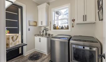 6020 Centark Ct, Alexander, AR 72002