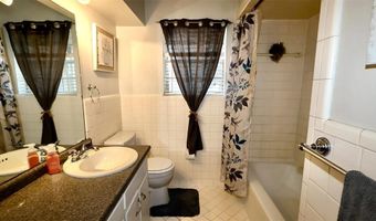 7613 NW 28th St, Bethany, OK 73008