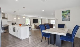 257 Port Monmouth Rd, North Middletown, NJ 07748