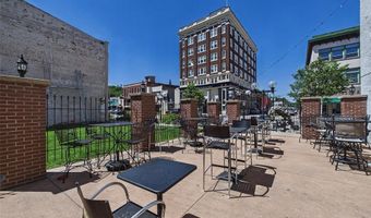 119 W 3rd St, Alton, IL 62002