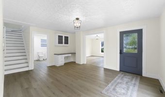 719 E 7th St, Auburn, IN 46706