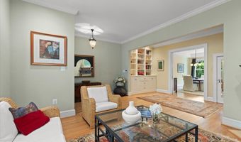 2816 27TH St NW, Washington, DC 20008