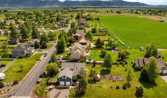 194 4 Dot Ln, Belgrade, MT 59714