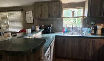88 Rocky Hill Rd, Beattyville, KY 41311