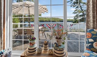 202 Bear Cove Rd, Baileyville, ME 04694