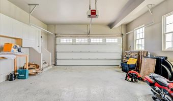 35 Gina Dr, Allentown, NJ 08501