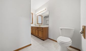 3 Debra Cir, Augusta, KS 67010