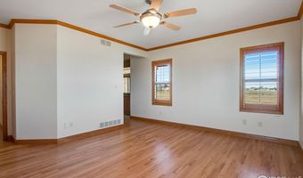 2366 Shoreside Dr, Berthoud, CO 80513