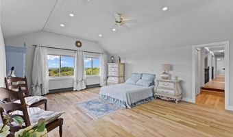 10 J H Dwyer Dr, Middletown, RI 02842