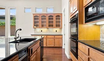 6 Old Marsh Ct, Henderson, NV 89052