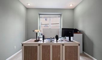 1690 Meadowside Dr, Ann Arbor, MI 48104