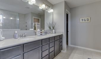 4380 Fox Hunt Dr, Bargersville, IN 46106