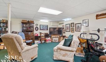 8892 Marr Rd, Almont, MI 48003