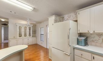 333 Loquat Dr, Barefoot Bay, FL 32976