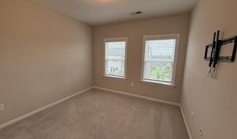 943 Haybeck Ln, Apex, NC 27523