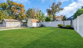 92 Fairway Ave, Belleville, NJ 07109