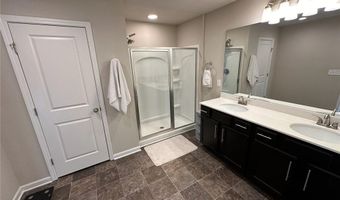 126 Auburn Crossing Dr, Auburn, GA 30011