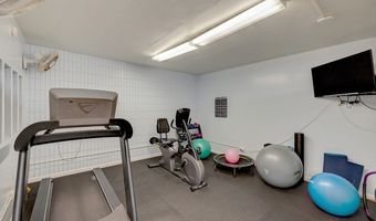 84 PUKIHAE St 406, Hilo, HI 96720