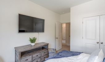5736 Main, Flowery Branch, GA 30542