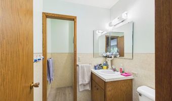 2301 S Le Homme Dieu Dr NE, Alexandria, MN 56308