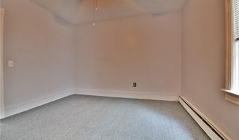 6 Cushing St, Cumberland, RI 02864