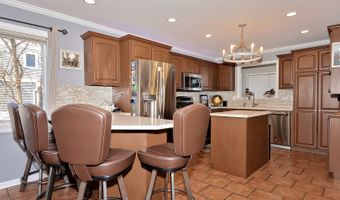 41653 N Lotus Ave, Antioch, IL 60002