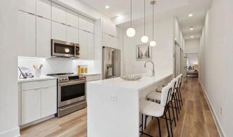 2015 13TH St NW 2, Washington, DC 20009