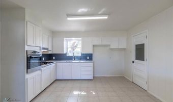 2326 N Mockingbird Ln, Abilene, TX 79603