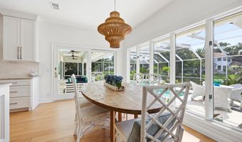 2313 BEACHCOMBER Trl, Atlantic Beach, FL 32233