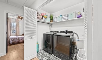 830 S Parkview Dr, Aurora, OH 44202