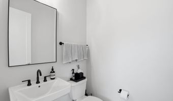 7027 ARTESA Ln, Bethesda, MD 20817
