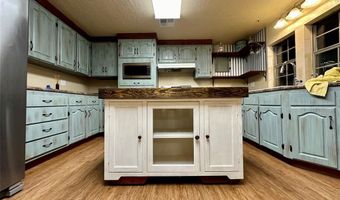 20973 US Highway 62 Hwy, Altus, OK 73521