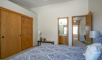 5609 Wingate Ave NW, Albuquerque, NM 87120