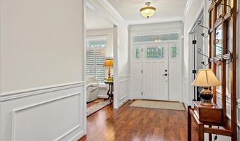 2504 WASHINGTON Blvd, Arlington, VA 22201