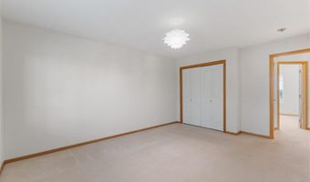 3022 Beckley St, Ames, IA 50010