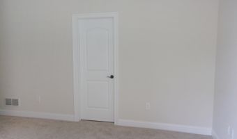 17 Chapel St 303, Albany, NY 12210