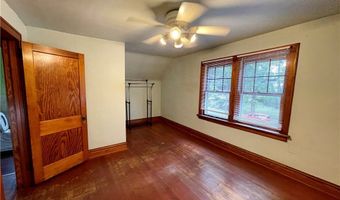 249 Malacca St, Akron, OH 44305