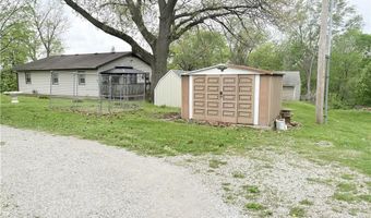433 S 8th St, Atchison, KS 66002