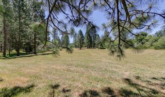 25454 PERKINS Rd, Veneta, OR 97487