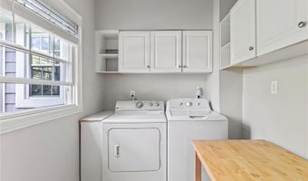 85 Shore Rd, Amityville, NY 11701