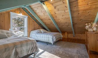 26 Hummingbird Ln, Bar Harbor, ME 04609