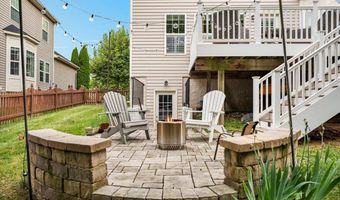 25030 GRAYWACKE Dr, Aldie, VA 20105