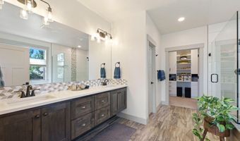2005 NW Glassow Dr, Bend, OR 97703
