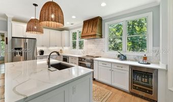 3 Belfair Point Dr, Bluffton, SC 29910
