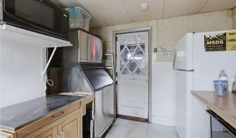 354 Tiogue Ave, Coventry, RI 02816