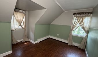 110 Green Hill Ln, Cheshire, CT 06410